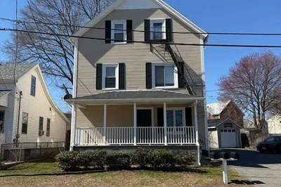 32 Pond Street #1 1