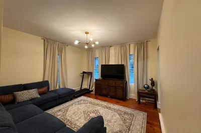 20 Broadway St #20