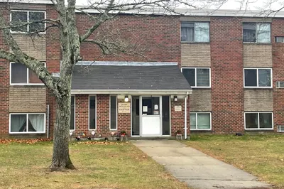 2094 Phillips Rd #33