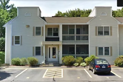 632 Main St #1 1