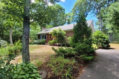 114 Harriette Rd 1