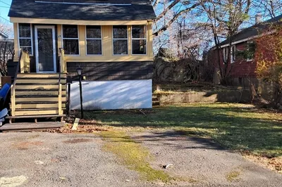 39 Mccormack St