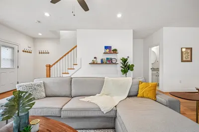 113 Pomona St 1