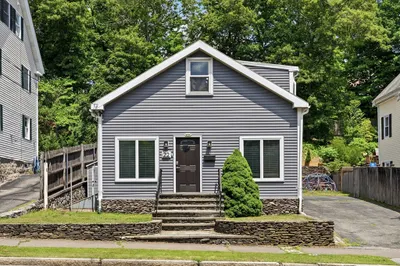 22 Cedar St 1