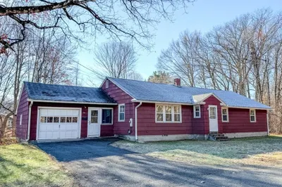74 Petty Plain Road
