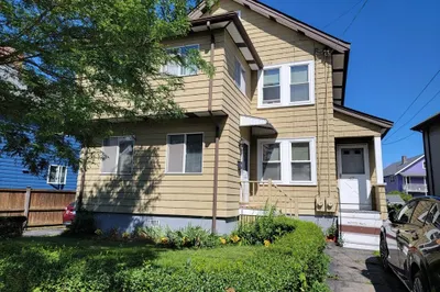 49 Leslie Road #49