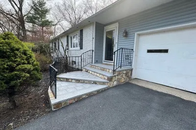43 Juniper Road 1