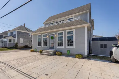99 Ashburton Ave