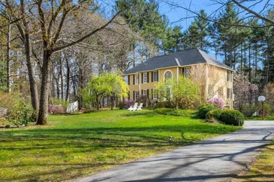 53 Spring Hill Rd 1
