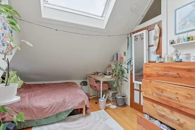 10 Bynner St #4