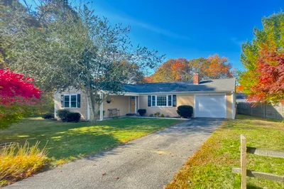 21 Silver Ln