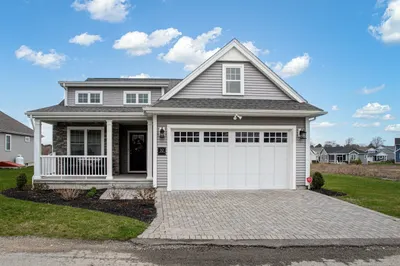 32 Sophia Dr 1