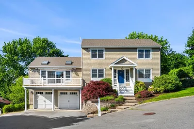 4 Scenic Terrace 1