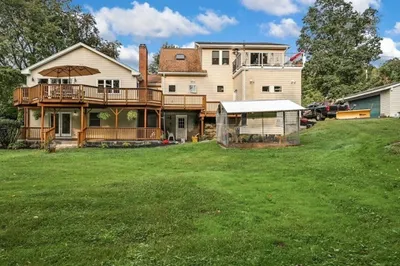 368 Berlin Road