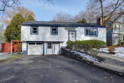 149 Boston Rock Rd 1