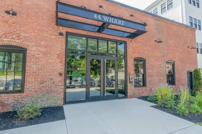 44 Wharf St #409