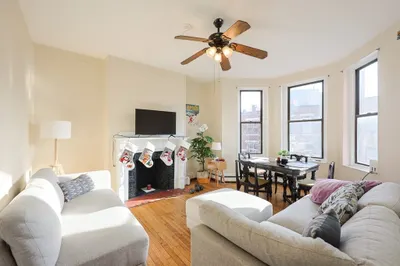 17 Symphony Rd #6