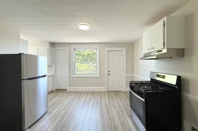 73 Campbell Avenue #5 1