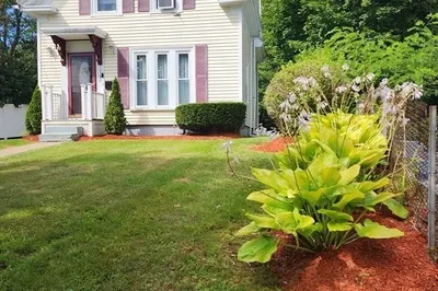 176 Howard St 1