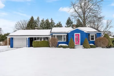 133 Mullen Ave 1