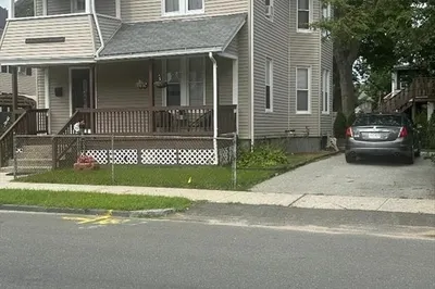 11 Florida St