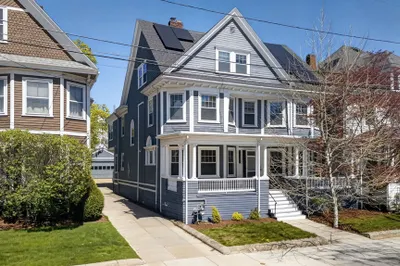 6 Hampshire St 1