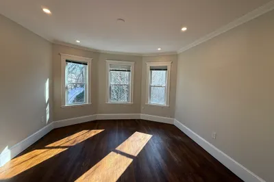 55 Iffley Rd #3 1