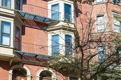 214 Beacon St 1
