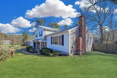 11 Great Oak Rd