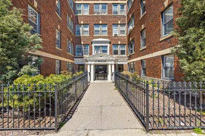 68 Linden St #49