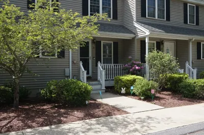 30 Constitution Dr #30 1
