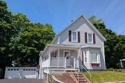 50 Ash St 1