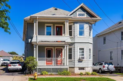 87 Leach St 1