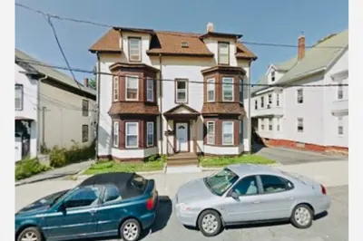 107 Hollingsworth Street #01 1