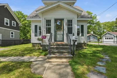 127 Glendale St 1