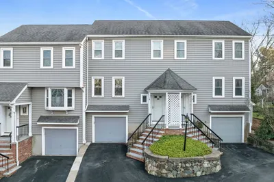 84 Walpole St #7M