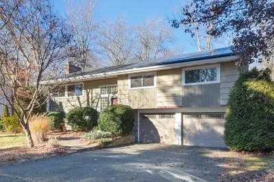 65 Blake St 1