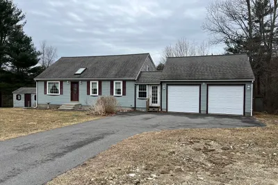13 Elmwood Dr 1