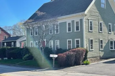 16 Southern Ave #A 1