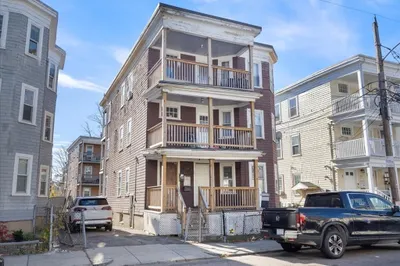 23 Granfield Ave 1
