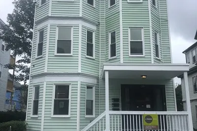 20 Corona St 1