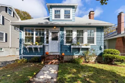 51 Sherwood Rd 1