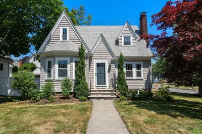 26 Keniston Rd 1