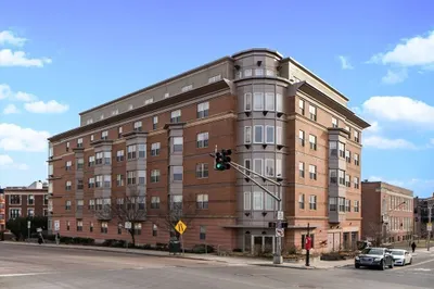 120 Mountfort St #301 1