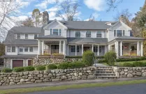 Newton, MA - Chestnut Hill
