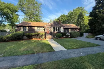 3 Squanto Rd