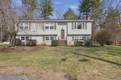 10 Lee Avenue 1