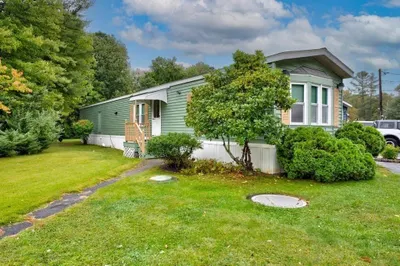 305 Turnpike St=235 5th St #235 1