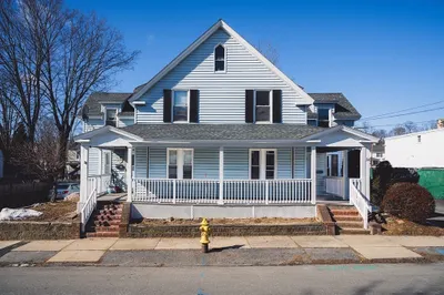 22-24 Vine St