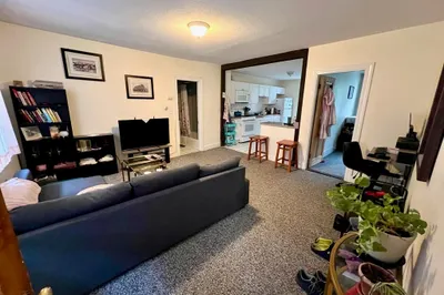 18 Roberts Street #2
